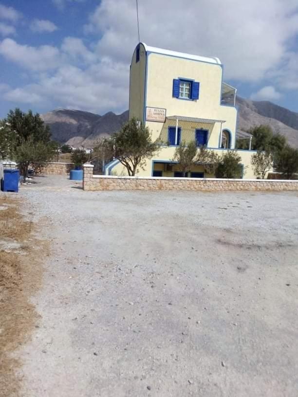 Darzenta Athina Beach Houses Perissa Exterior foto