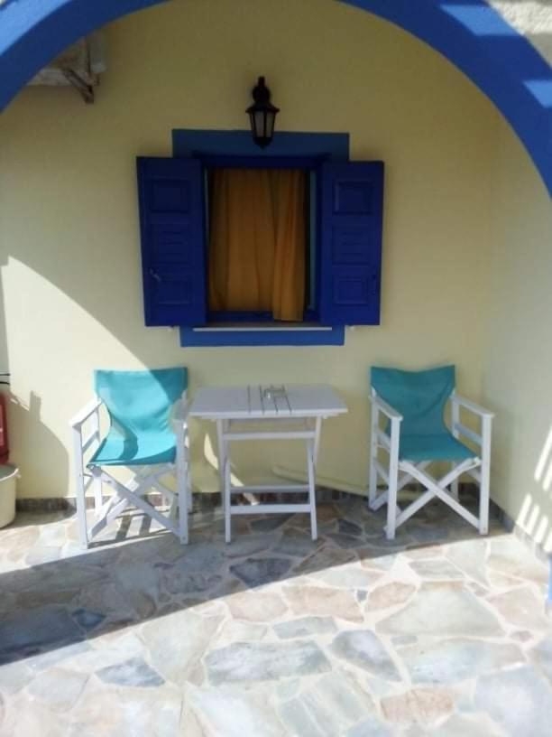 Darzenta Athina Beach Houses Perissa Exterior foto